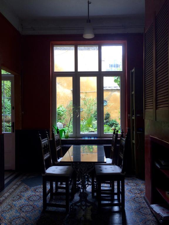 Guest House Backhouse บรัสเซลส์ ภายนอก รูปภาพ