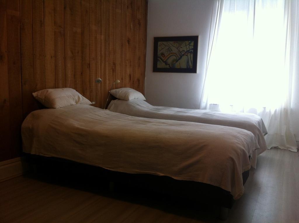 Guest House Backhouse บรัสเซลส์ ภายนอก รูปภาพ